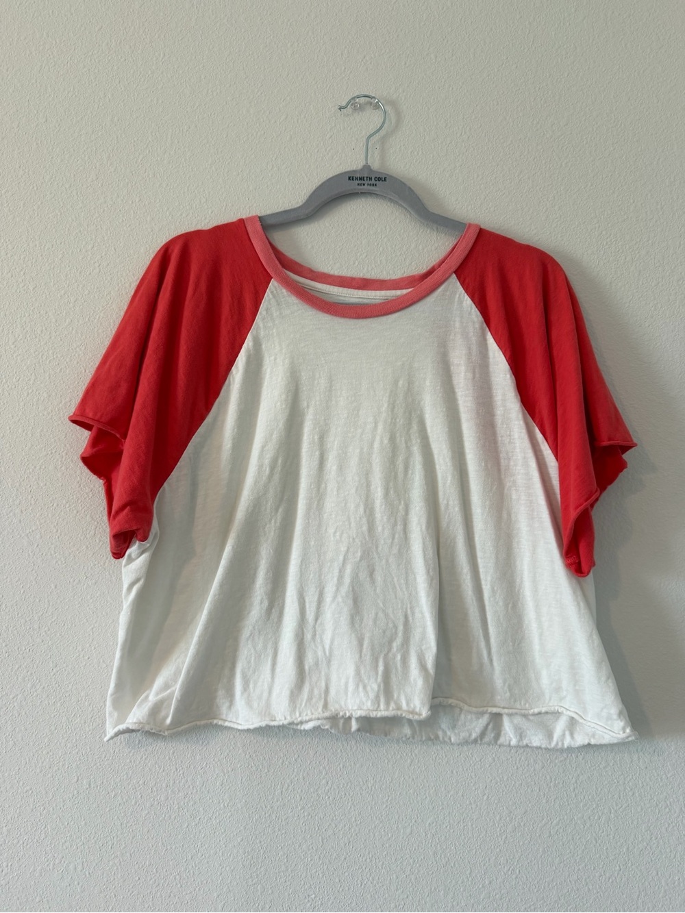 Aerie short sleeve cropped pink and coral baseball tee